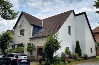 Haus kaufen in 30890 Barsinghausen, Handwerker aufgepasst! Sanierungsbedürftiges Wohnhaus mit 7 Zimmern, 2 Bädern und Garage