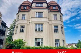 Wohnung kaufen in 04155 Leipzig, Leipzig - Freie Altbau-WE: Extra-Etage und Garten