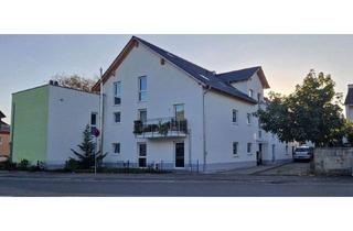 Wohnung kaufen in Schillerstr. 1, 74366 Kirchheim am Neckar, Kirchheim am Neckar - barrierefreie 2 Zimmer EG-Wohnung mit Gartenanteil