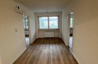 Wohnung kaufen in 86343 Königsbrunn, Königsbrunn - Frisch renovierte 4,5-Zimmer-Wohnung mit Balkon in Königsbrunn