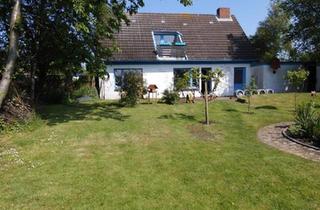 Einfamilienhaus kaufen in 25836 Garding, Garding - Einfamilienhaus mit Gestaltungsspielraum in Nordseenähe