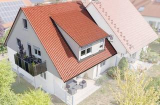 Wohnung kaufen in 91086 Aurachtal, Aurachtal - 4-Zimmer-Maisonettewohnung mit Westbalkon, Garage & Stellplatz