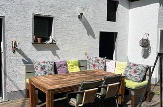 Einfamilienhaus kaufen in 56727 Mayen, Mayen - Freistehendes Einfamilienhaus in naturnaher Lage von Mayen