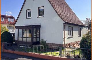 Haus kaufen in 36381 Schlüchtern, Schlüchtern - Reserviert!!! Kleines Häuschen mit großem Wintergarten, Garage in Schlüchtern Stadt