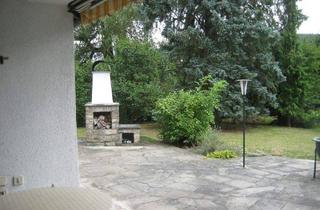 Einfamilienhaus kaufen in 97274 Leinach, Leinach - Großzügiges Einfamilienhaus mit großem Grundstück und verpachtetem Ackerland in Leinach
