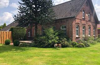 Haus kaufen in 26624 Südbrookmerland, Großes Landhaus mit Werkstatt auf 5000 m² Grundstück plus Nebengebäude.