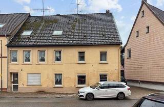 Haus kaufen in 66500 Hornbach, Zweifamilienhaus mit 2 Garagen und Büro/Werkstatt in Hornbach