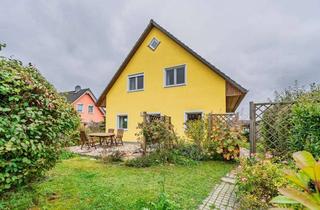 Haus kaufen in Kieler Straße 20, 16341 Panketal, Wohlfühlen leicht gemacht – charmantes EFH mit Kamin, Terrasse & großem Garten