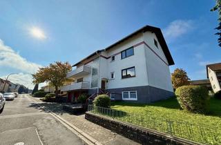 Haus kaufen in 97944 Boxberg, Platz für alle! Zweifamilienhaus mit ELW & 5 Garagen in ruhiger Lage