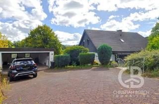 Haus kaufen in 51674 Wiehl, Großzügiges Familiendomizil mit Einliegerwohnung!