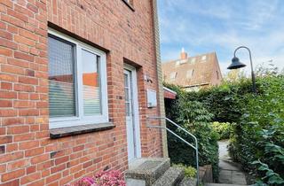 Haus kaufen in 24119 Kronshagen, von Privat: Helles modernisiertes Reihenendhaus mit 4 Zimmern in Kronshagen