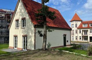 Haus mieten in Wilhelm-Marquordt-Straße 31, 14547 Beelitz, Absoute Traumlage - Einfamilienhaus!! EBK, Garten, Stellplatz ...Schule, Kita, Einkauf um die Ecke!