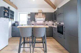 Wohnung mieten in 27404 Zeven, Hochwertige Haushälfte mit Gartenanteil und Dachterrasse!