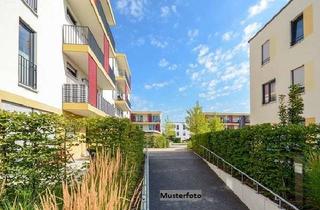 Anlageobjekt in Libellenstraße XX, 33415 Verl, Vierfamilienhaus mit 5 Stellplätzen