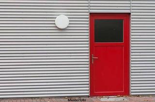 Anlageobjekt in Nähe Sauerbrunnen XX, 97618 Hollstadt, Landwirtschaftlich genutzte Mehrzweckhalle