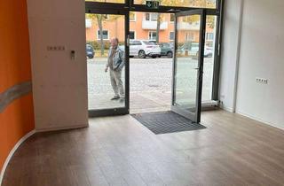 Gewerbeimmobilie mieten in Lindenallee 56-58, 15890 Eisenhüttenstadt, Attraktives Gewerbe mit 75 m² im Zentrum von Irontown...