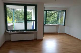 Wohnung kaufen in Heiterwanger Straße 56, 81373 Sendling-Westpark, Bereit zum Einzug: helle 2 Zi. Wohnung, SW-Balkon im 5. OG, direkt am Westpark