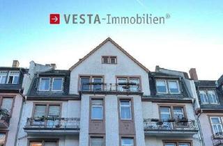 Wohnung kaufen in 60598 Sachsenhausen, SACHSENHAUSEN: Vermieteter Altbau im 1. Obergeschoß mit 2 Balkonen, Flügeltüren und vieles mehr...