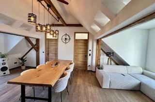 Wohnung kaufen in Sankt-Martin-Straße 33, 93158 Teublitz, Luxuriöse 4-Zimmer Dachgeschoss-Wohnung in Teublitz
