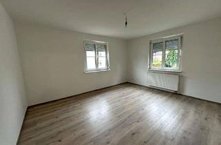Wohnung kaufen in 70794 Filderstadt, Top renovierte 3-Zimmerwohnung mit gemeinschaftlichem Garten in bevorzugter Lage