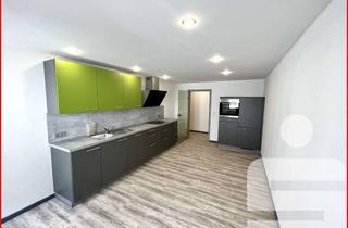 Wohnung kaufen in 94513 Schönberg, Kernsanierte Wohnung am Marktplatz in 94513 Schönberg