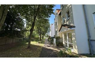 Wohnung kaufen in 99092 Frienstedt, Schöne und solide vermietete Eigentumswohnung mit eigener Terrasse und PKW Stellplatz inklusive