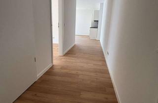 Wohnung mieten in Moltkestraße 25a, 40477 Pempelfort, 2-Zimmer-Wohnung mit EBK und eigener Terrasse (Keller inklusive!)