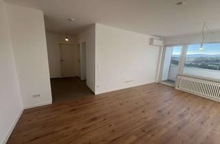 Penthouse mieten in Königsberger Straße, 61440 Oberursel, Hochwertig renovierte 2-Zimmer Wohnung mit perfekten Blick auf den Taunus und Klimaanlage