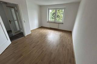 Wohnung mieten in Löbauer Str. 58, 02625 Bautzen, 2-Raum Wohnung für Azubi´s und Studenten - WG geeignet !