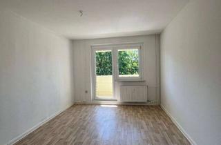 Wohnung mieten in Erich-Weinert-Straße 25, 04651 Bad Lausick, Charmante 2-Zimmer-Wohnung in Bad Lausick mit Balkon