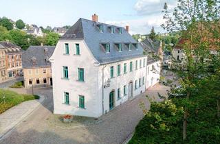 Wohnung mieten in Kirchgasse, 08468 Reichenbach, Historisches Ambiente, moderner Komfort! Familien(t)raum im Altbau mit Balkon ab Herbst...