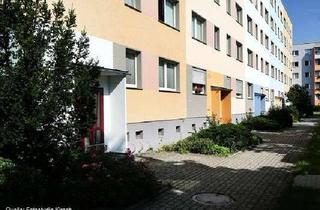Wohnung mieten in Straße Der Völkerfreundschaft 108, 06886 Lutherstadt Wittenberg, 2-Zimmerwohnung mit Balkon und Aufzug