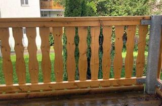 Wohnung mieten in Stadtbadstraße 32, 04741 Roßwein, Kleine 2-Zimmerwohnung mit Laminat, Balkon und offener Küche in ruhiger Lage!