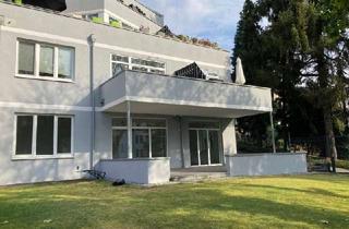 Wohnung mieten in Burgstraße 27, 42655 Solingen-Mitte, neuwertige, großzügige 2-Zimmer-Wohnung mit Einbauküche und Sonnen-Balkon