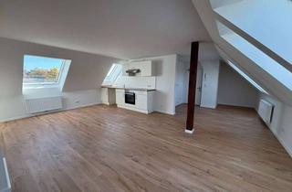 Wohnung mieten in Königsberger Str. 18, 24306 Plön, Lichtdurchflutete Wohnung im Dachgeschoss – Erstbezug mit Stil