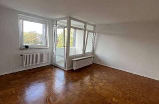 Wohnung mieten in Edvard-Grieg-Str. 13, 24768 Rendsburg, Frisch renovierte 1-Zimmerwohnung mit Balkon