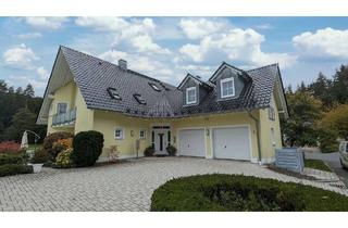 Wohnung mieten in 95473 Creußen, Großzügige 5-Zi.-Maisonette-Whg mit 2 Balkonen und Stellplatz! Frei ab 01.01.26!