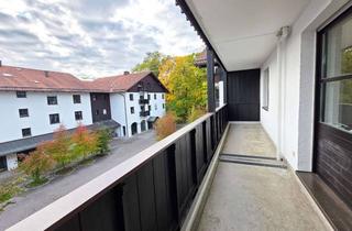 Wohnung mieten in Bahnhofstr. 35, 82041 Oberhaching, Großzügige 3-Zimmerwohnung mit 2 Bädern und terassenähnlichem Balkon....