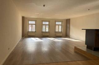 Wohnung mieten in 78628 Rottweil, Lichtdurchflutete Stadtwohnung mit Balkon sucht Mieter