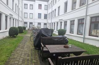 Wohnung mieten in 20357 Sternschanze, Weiß 3-Zimmer-Altbauwohnung in der Bartelstraße, Sternschanze - möbliert & renoviert