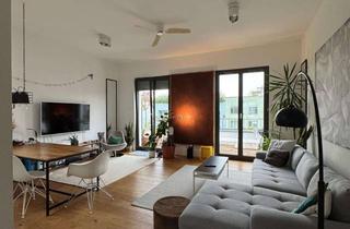 Penthouse mieten in Revaler Straße 22, 10245 Friedrichshain, design penthouse 3 room furnished above the rooftops 3-16 month