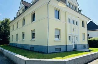 Wohnung mieten in Gottlieb-Heinrich-Straße 21, 42719 Wald, Charmante 2,5-Zimmer-Dachgeschosswohnung mit Balkon