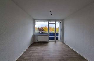 Wohnung mieten in Pfännereck, 06126 Westliche Neustadt, Zeit zum Toben, Spielen und Lachen! Familienwohnung mit Balkon