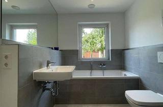 Wohnung mieten in Hugo-Haase-Str. 19, 04442 Zwenkau, *Zwenkau * 3 Zimmer * ERDGESCHOSS * WOHNUNG * MEGA Balkon * TRAUMBAD * 01/26 *