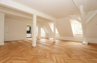 Wohnung mieten in Willy-Träutlein-Straße 12, 85540 Haar, Traumhafte 4-Zimmer-Maisonettewohnung mit Altbau-Charme