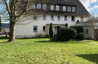 Wohnung mieten in Emil-Von-Behring-Straße, 31812 Bad Pyrmont, Bad Pyrmont 3 Zi frisch renovierte Whg Nähe Krankenhaus EBK Balkon