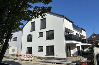 Wohnung mieten in Frühlingstraße, 86368 Gersthofen, Helle, exklusive 2-Zimmer-Dachgeschoßwohnung - tolle Raumhöhe