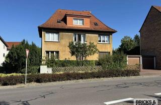 Haus kaufen in 06808 Bitterfeld-Wolfen, Zuhause mit Herz und Potenzial – charmantes Zweifamilienhaus im Grünen von Holzweißig