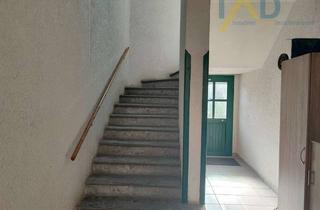Mehrfamilienhaus kaufen in 08606 Oelsnitz/Vogtland, Schönes Mehrfamilienhaus mit 3 Wohneinheiten
