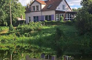 Villa kaufen in 16515 Oranienburg, Villa mit Wasserblick, Steg & Sauna